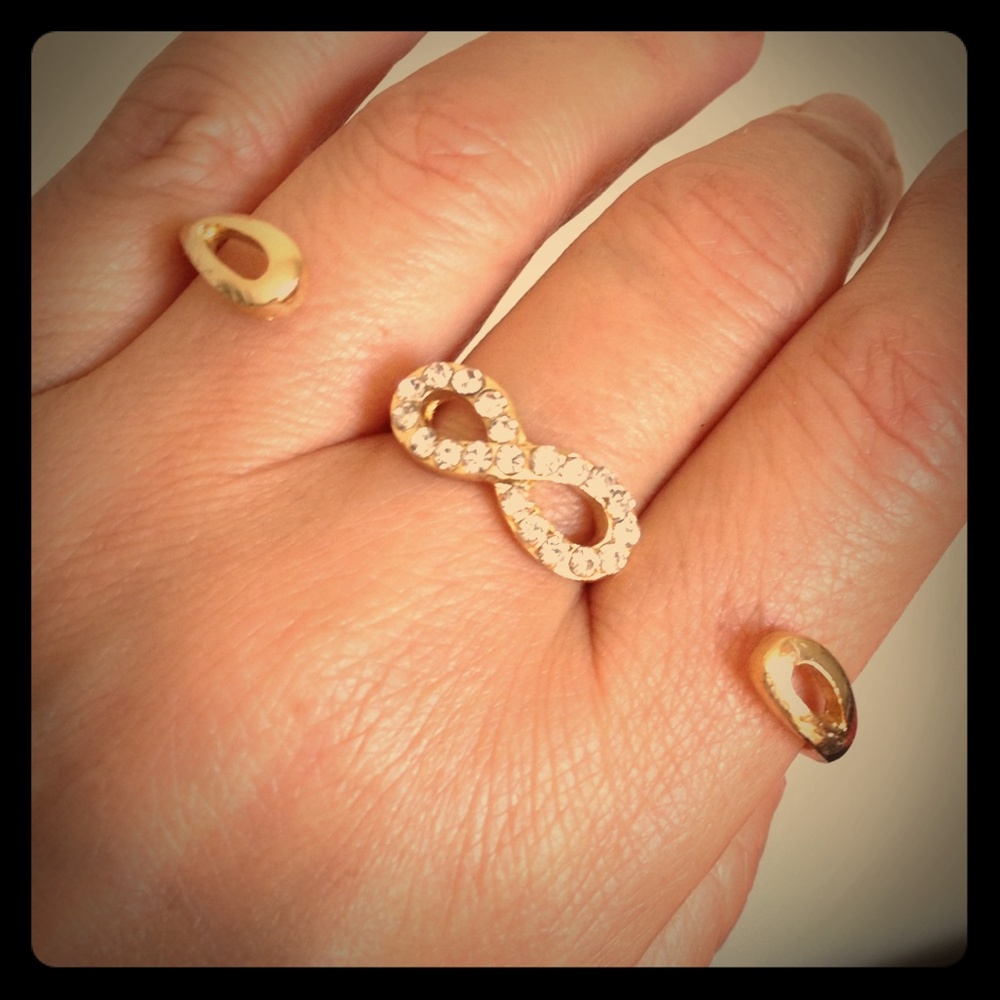 💖2 for $15💖 Infinity two finger ring. cute.
